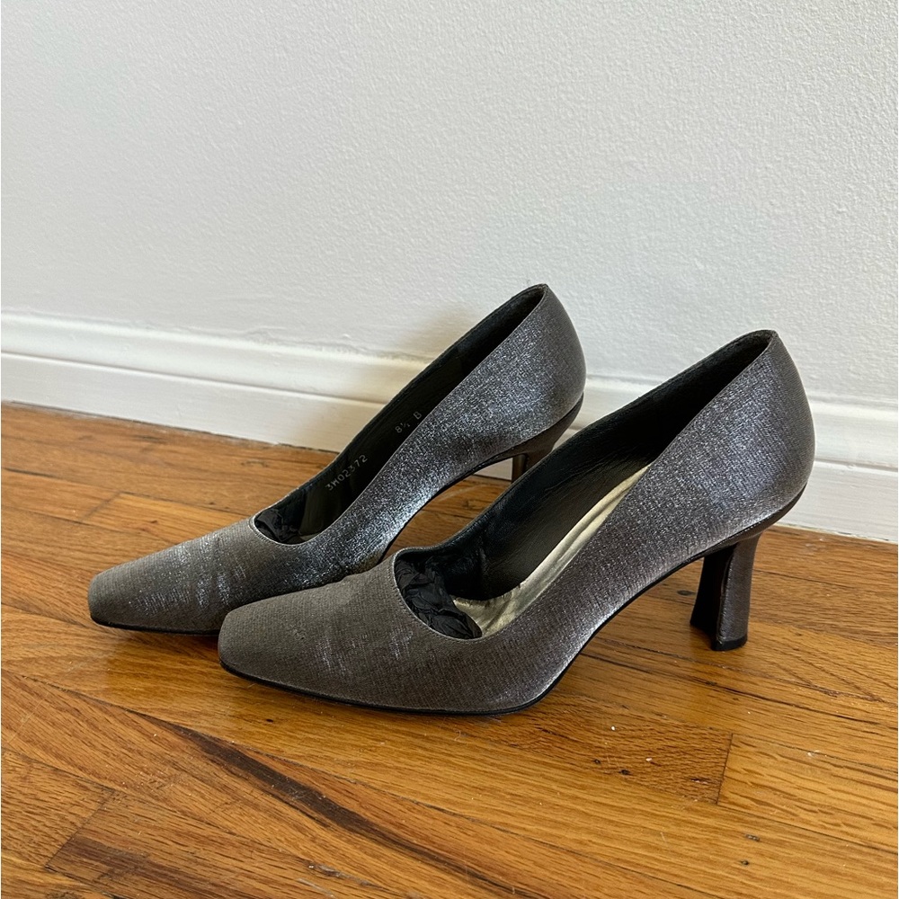Stuart Weitzman shoes 🩶